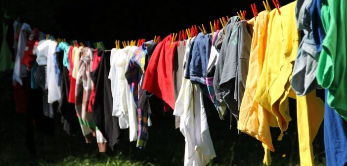 Vasketøj fra vasketøjskurv